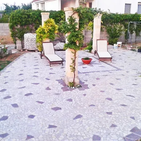 Depandance In Gd Апартаменты Montesardo